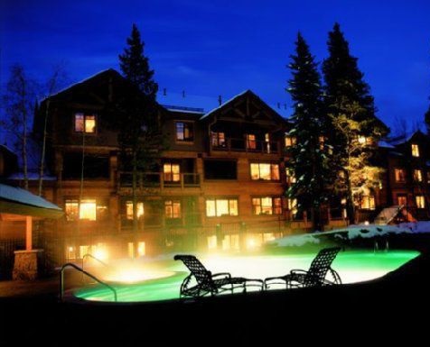 mountain-thunder-lodge-photos-exterior-mtlpool-night