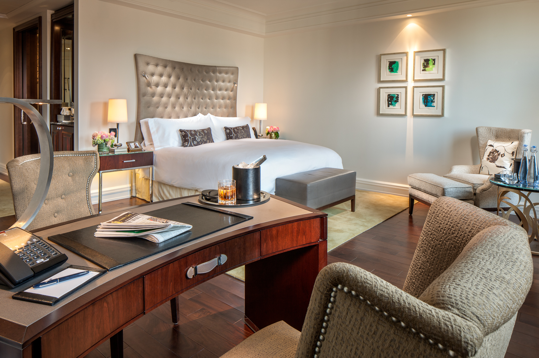 47_capella_georgetown_deluxe_desk