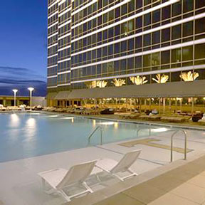 trump-las-vegas-pool