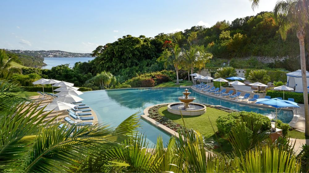 hi-tpc-96861775-tpc-96439053-khaydenrbermudapalmcourtpool-1_wide-large-16-9