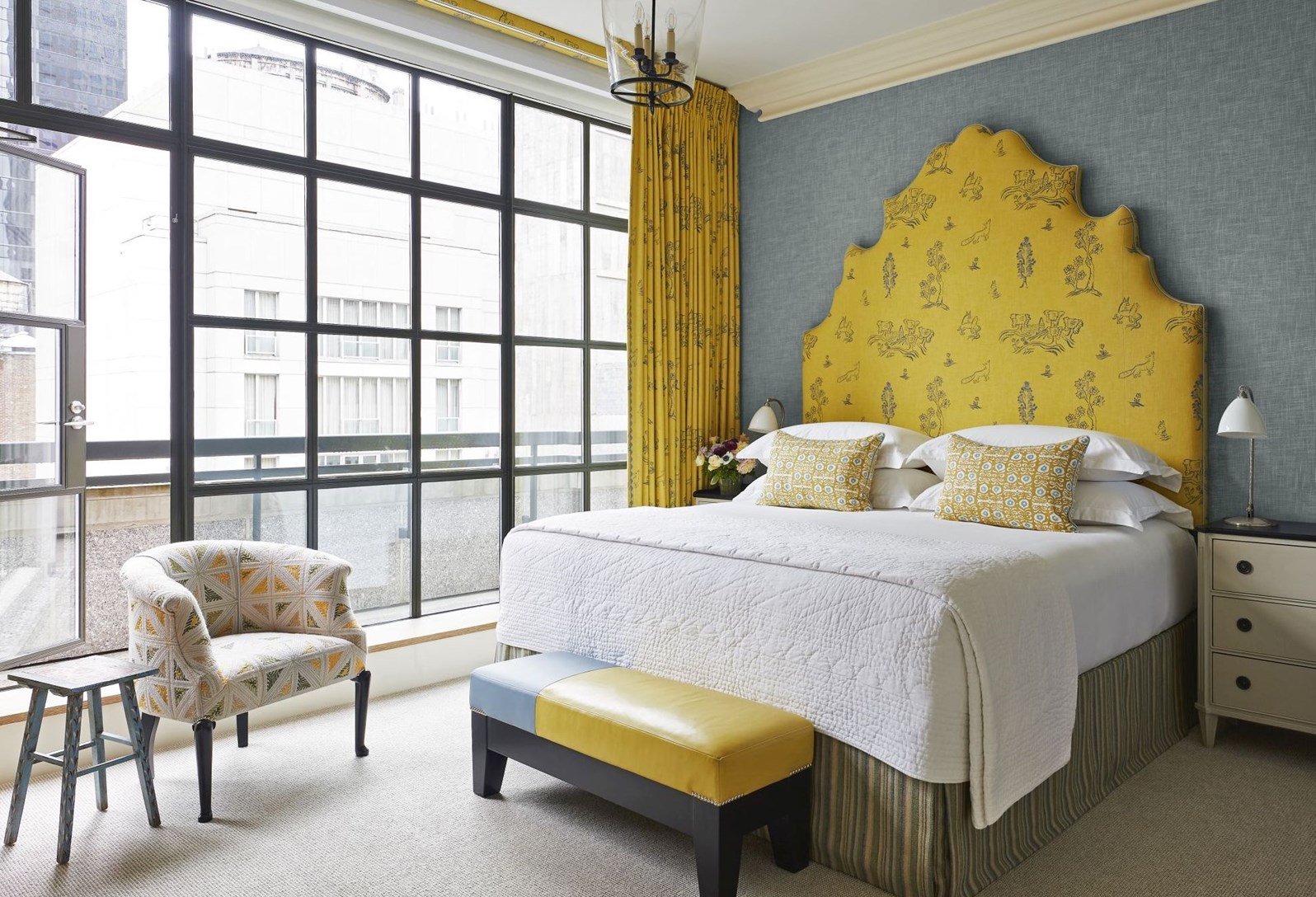 the-whitby-hotel-clementine-suite-1202-1